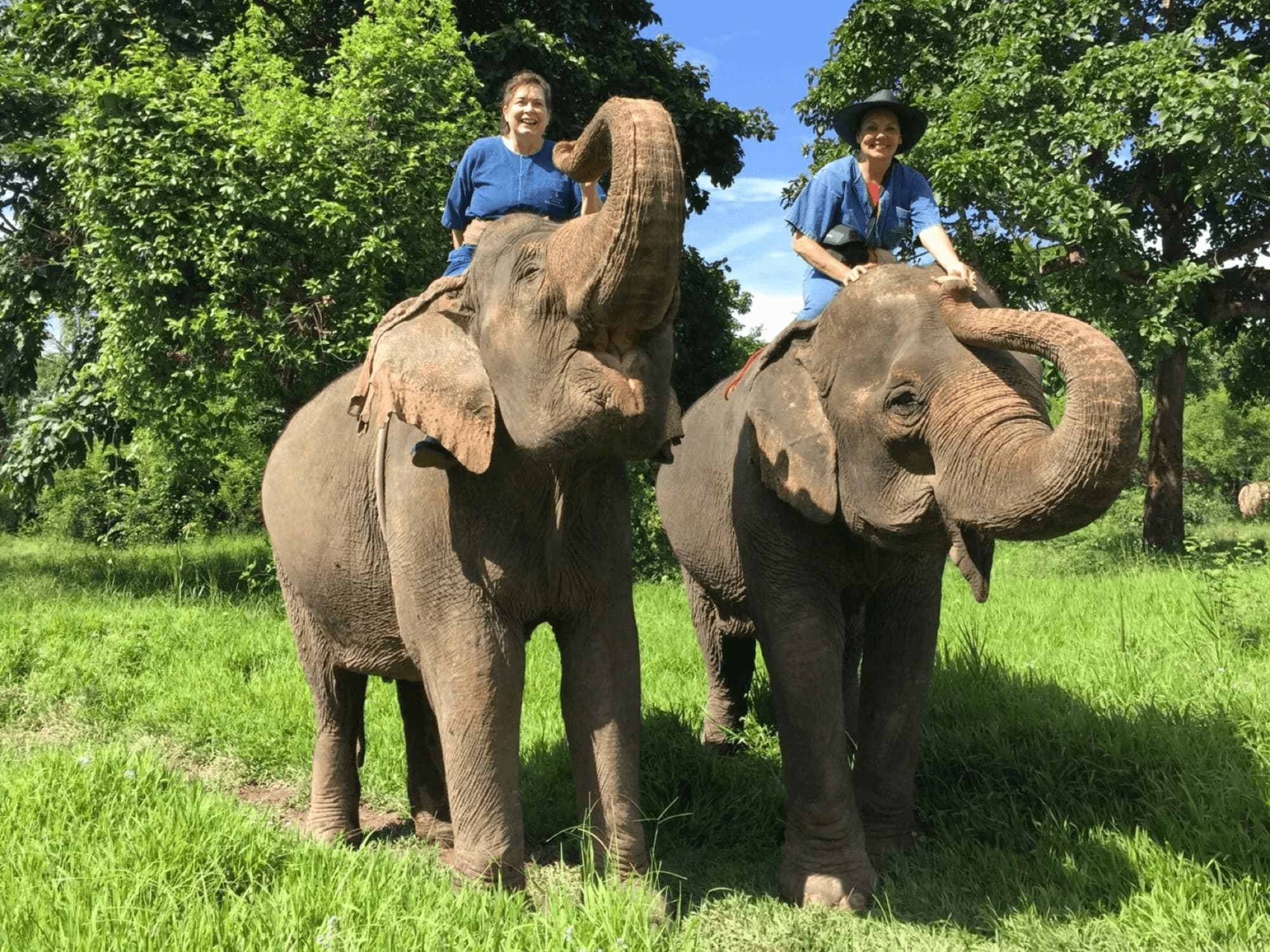 Donna and Terie in Bangkok